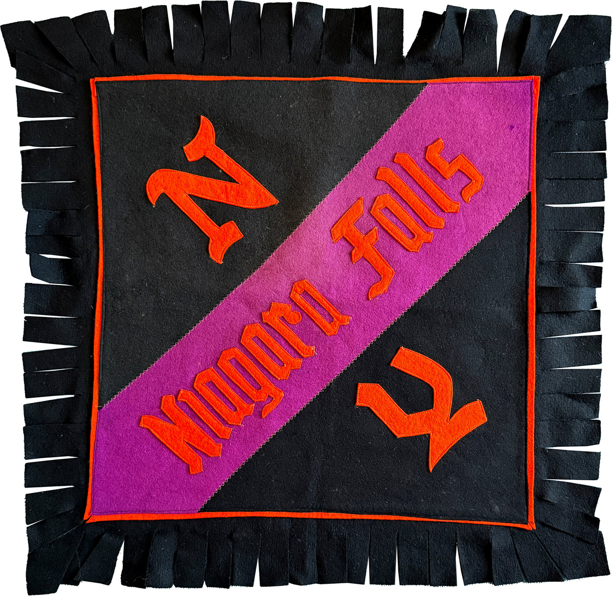1960s Niagara Falls Felt Souvenir Pillow Insert